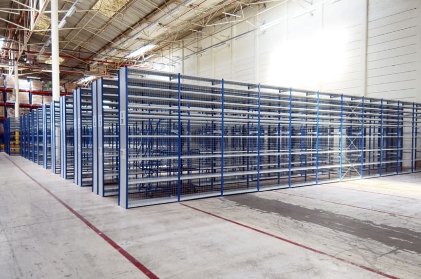 Short Span Shelves at Unipart Logistics