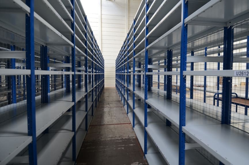 Short Span Shelving at Unipart Logistics