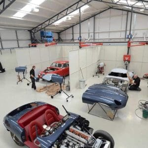 Steel factory partitioning walls in a car factory installed by Teepee