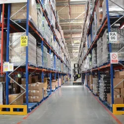 Racking inspections in warehouses by Teepee in Telfod