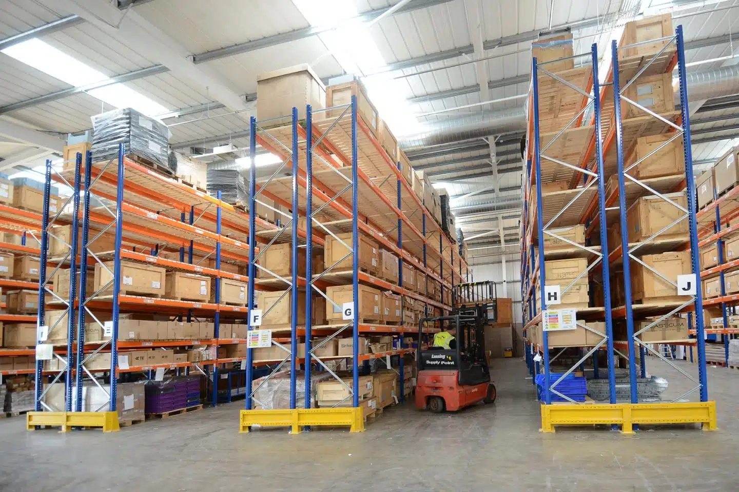 5 Ways To Optimise Warehouse Space For Maximum Productivity